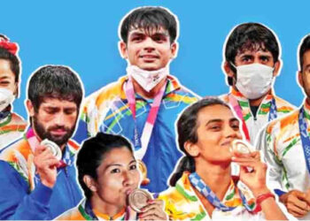 From Left: Weightlifter Mirabai Chanu, wrestler Ravi Dahiya, boxer Lovlina Borgohain, javelin thrower Neeraj Chopra, shuttler PV Sindhu, wretler Bajrang Punia, and hockey men’s team captain Manpreet Singh
