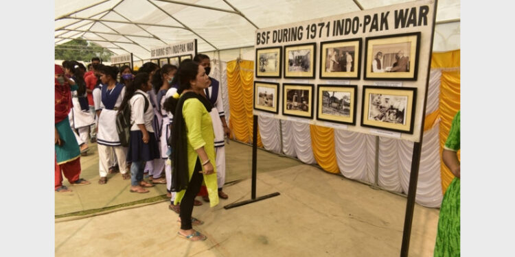 A Photo Exhibition was Arranged Showcasing the Hroic Deed of the Forces