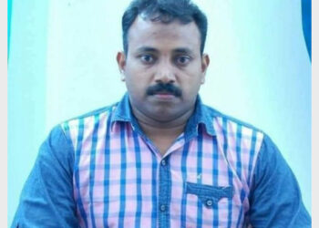 P K Anas, a constable in Kerala police, was suspended for leaking information of RSS-BJP leaders to PFI-SDPI terrorists