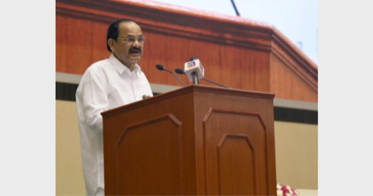 Vice President M. Venkaiah Naidu addressing a gathering after inagurating the year long celebrations of birth centenaries of Indian scientists in New Delhi