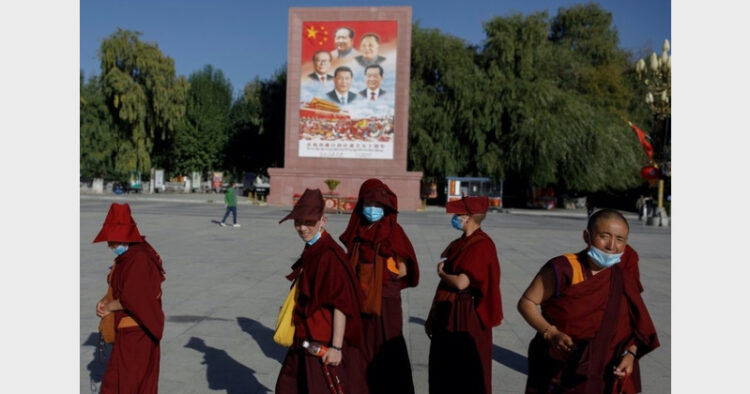 Chinese authorities in Lhasa have banned the teaching of the Tibetan language in the schools from implementing President Xi's idea of 'Tibetan Buddhism with Socialist Character