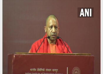 UP CM Yogi Adityanath addressing at the 54th convocation of IIT Kanpur (Photo Credit: ANI)