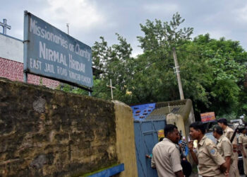 Police filed an FIR under the Gujarat Freedom of Religion Act against The Missionaries of Charity for forcing the girls to read Bible and wear cross on their neck (Photo Credit: The Financial Express)