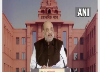 Union Minister Amit Shah addressing a public gathering in Saharanpur (Photo Credit: ANI News)