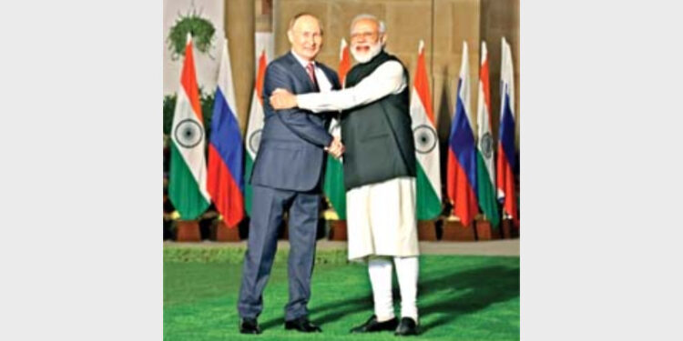 Prime Minister Narendra Modi with Russian President Vladimir Putin at Hyderabad House