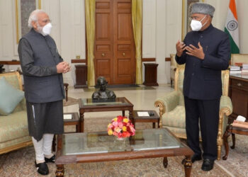 PM Modi with President Ram Nath Kovind (Photo Credit: Twitter)