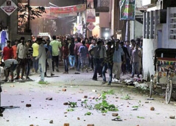 The mob pelted stones, broke windows and vandalized a part of the police station and raised slogans to bring down the police station, kill the BJP district president and locals (File)