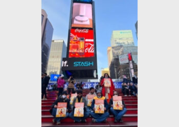 Author Shantanu Gupta with Indian NRIs in the US