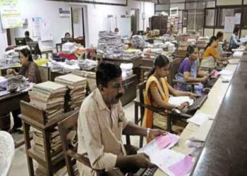 Efforts being made by the Central Government so far in terms of supporting States to manage the upcoming challenge were highlighted in PM's meeting