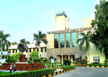 The idea behind the program is to provide NE states students an opportunity to interact with and learn from the CSIR-IICT scientists , make them industry-ready or pursue PhD in chemistry, expose them to diverse cultures (Photo Credit: India Science Wire)
