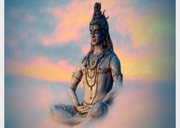 On this auspicious day, followers and devotees of Shiva observe fast and special pujas are performed in several temples of Shiva across the world (Photo Credit: ANI)