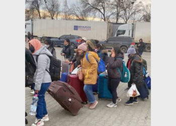 Russian buses will be used to evacuate students and foreigners from Ukraine's Kharkiv and Sumy (Photo Credit: Rediffmail)