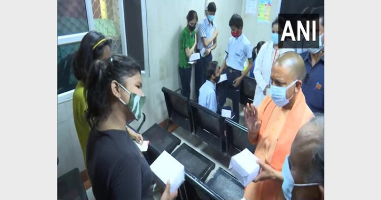 CM Yogi Adityanath inspecting COVID-19 vaccination drive in a Civil Hospital in Lucknow (Photo Credit: ANI)