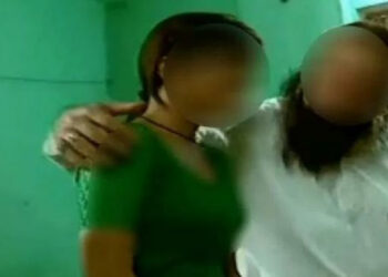 The victim reportedly told the police that she remembers only till the moment the maulvi grabbed her legs, after which she fell unconscious