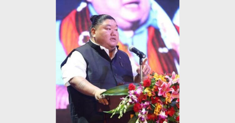 Temjen Imna Along said the stalled political problem of the state should come to an end so that the Naga people could live in peace and get the benefit of good governance