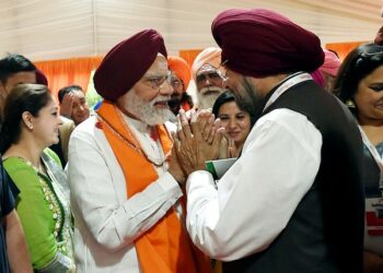 Sikh delegation meeting Prime Minister Narendra Modi at his residence (Photo Source: ANI)