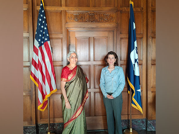 Finance Minister Nirmala Sitharaman-US Secretary of Commerce Gina Raimondo (Photo Source: Twitter)