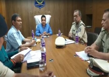 Gujarat Home Minister Harsh Sanghvi in a meeting with senior police officials (Photo Source: ANI)