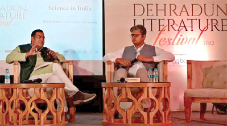 Bharat had an exceptional legacy of continued science and technological progress since ancient times, said Sabareesh PA (Right), author of ‘A Brief History of Science in India’ while speaking to Shri Hitesh Shankar,  Editor, Panchjanya