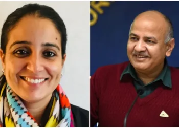 AAP leader Nisha Singh(L), a close aide of Manish Sisodia