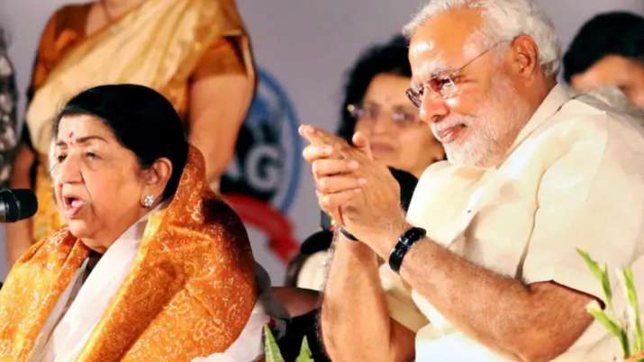 Lata Mangeshkar-PM Narendra Modi (Photo Source: ANI)