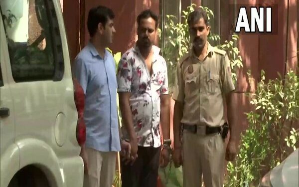 According to the Delhi police, Yunus was caught near his house when he came to collect money from someone so that he could use that money to abscond (Photo Source: ANI)