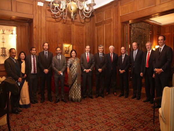Minister of State for External Affairs Meenakshi Lekhi with Chilean business delegation (Photo Source: Twitter/MEA)