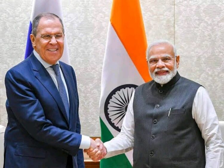 Russian Foreign Minister Sergey Lavrov-Indian Prime Minister Narendra Modi (Photo Source: The Economic Times)