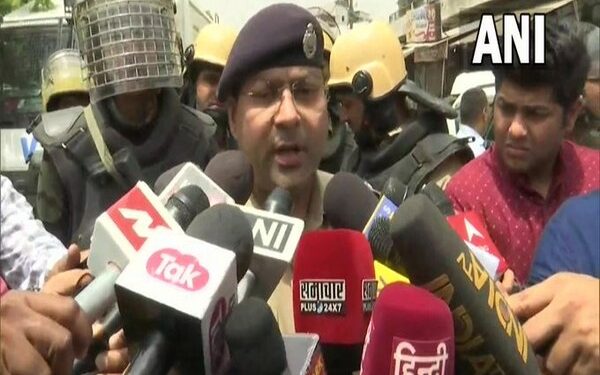 Prayagraj Senior Superintendent of Police (SSP) Ajay Kumar speaking with reporters (Photo Source: ANI)