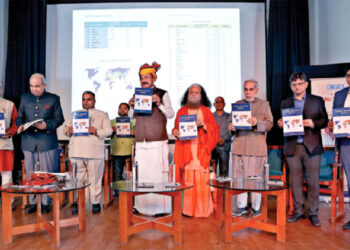 (L to R) ­­­Uday Mahurkar, Central Information Commissioner, Durga Nand Jha, author of the ‘Global Minority Report’,  Venkaiah Naidu, former  vice President of India, Swami Chidananda Saraswati, President Parmarth Niketan Ashram, Shri Ram Bahadur Rai, President IGNCA releasing the ‘Global Minority Report’