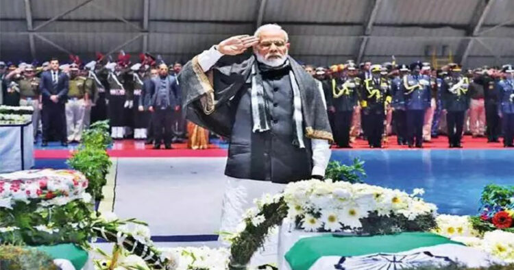 Prime Minister Narendra Modi paying tribute to Jawans who lost their lives in Pulwama terror attack (File Photo)