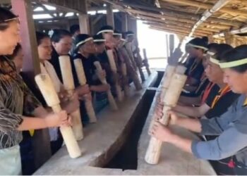 Nagaland’s Member of Parliament to Rajya Sabha, S Phangnon Konyak and other are seen participating in beating of the log drum for the first time by women at Wansoi village, under Noklak district