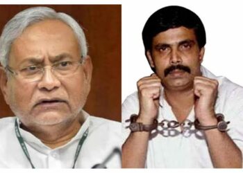 Nitish Kumar (CM Bihar) and Anand Mohan Singh Tomar (dreaded gangster)