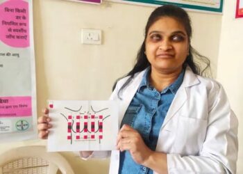 MTE Meenakshi Gupta displaying the diagram of breasts with tape, Image Credit: Priti Salian