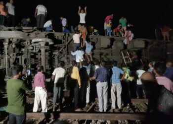 Pictures from the rescue operation after the coaches were derailed, Image : India Today