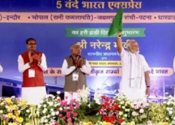 PM Modi flags off five Vande Bharat Express trains