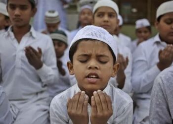 A representation image of students offering Namaz (Image: ABP News)