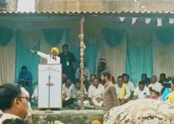 ( Sarju Tekam addressing a gathering in Manpur, Image source : twitter)