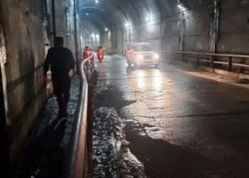 Tambakhani tunnel on the Gangotri National Highway, Uttarakhand