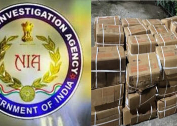 60 boxes of Gelatin sticks, from a deserted house were recovered by West Bengal Police