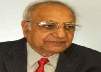 Former President of VHP of America, Dr Ram Prakash Agarwal