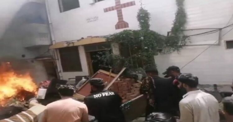 Church attacked in Pakistan's Faisalabad over blasphemy allegations