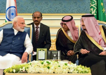 Left: PM Narendra Modi (India), Right Crown Prince Mohammed Bin Salman (Saudi Arabia)