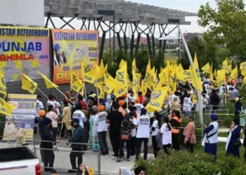 Khalistani protestors in Canada (OpIndia)