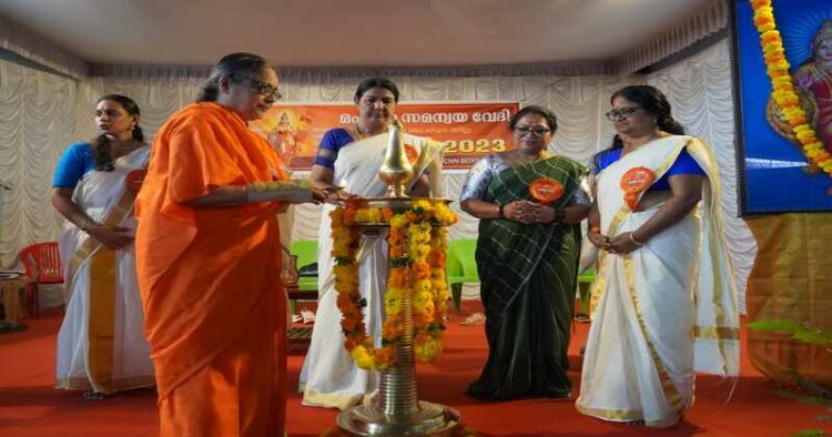 Swamini Samheetanandaji, President of Chinmaya Mission, Thrissur, inaugurates  Shakthi 2023 – Nationalist Women’s Conclave