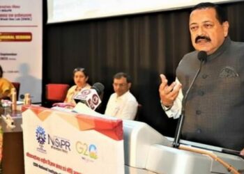 MoS Jitendra Singh addressing the inauguration of the ‘One Week One Lab’ programme of CSIR