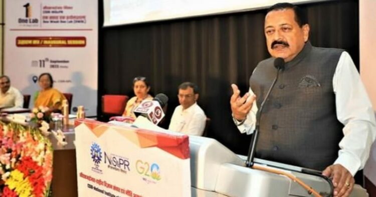 MoS Jitendra Singh addressing the inauguration of the ‘One Week One Lab’ programme of CSIR