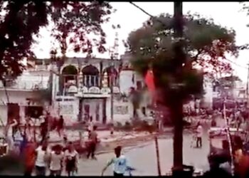 Clashes erupted between two groups in Mahaviri Julus in Hathua of Gopalganj