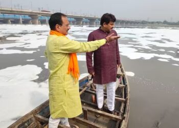 Delhi BJP chief Virendra Sachdeva and MP Manoj Tiwari ( Image Source: X/@Virend_Sachdeva )