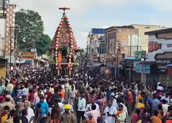 Thiruvannamalai temple car roll out